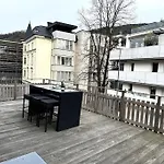 Maisonette-apartment Mit Grosser Terrasse Im Zentrum Von *