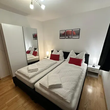 Maisonette-apartment Mit Grosser Terrasse Im Zentrum Von *