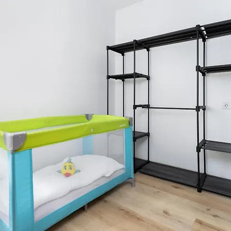 Maisonette-apartment Mit Grosser Terrasse Im Zentrum Von *